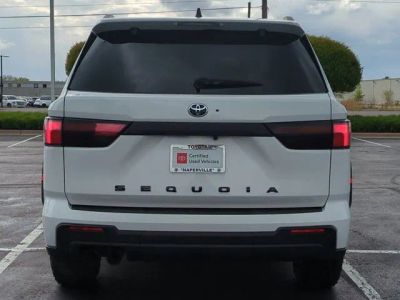 2023 Toyota Sequoia - Photo 7
