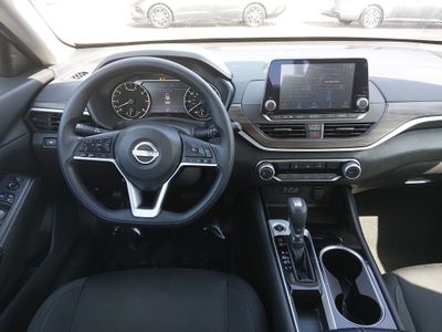 2024 Nissan Altima - Photo 12