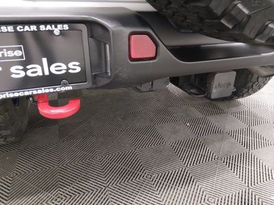 2024 Jeep Wrangler — photo 16 view