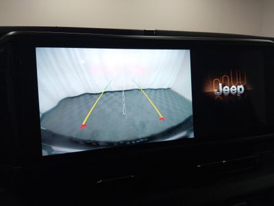 2024 Jeep Wrangler — photo 17 view