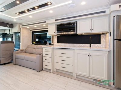 2026 Tiffin Motorhomes Allegro RED - Photo 15