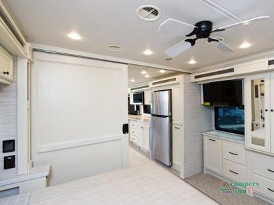 2026 Tiffin Motorhomes Allegro RED - Photo 32