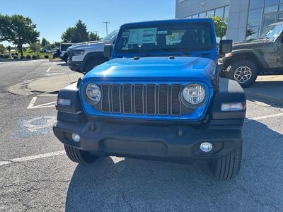 2026 Jeep Wrangler — photo 10 view