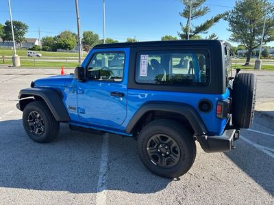 2026 Jeep Wrangler — photo 17 view