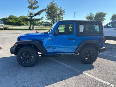 2026 Jeep Wrangler — photo 15 view