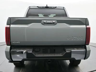 2026 Toyota Tundra - Photo 2