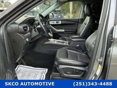 2022 Ford Explorer - Photo 5
