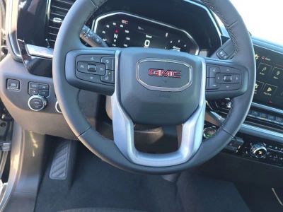 2026 GMC Sierra 1500 — photo 8 view