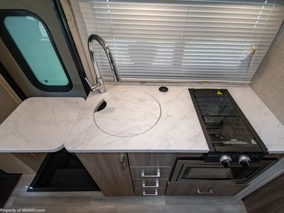 2026 Thor Motor Coach Compass - Photo 12
