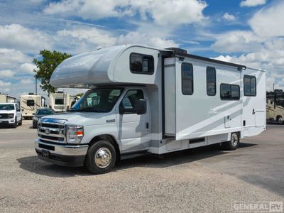 2026 Thor Motor Coach Pasadena SE - Photo 2
