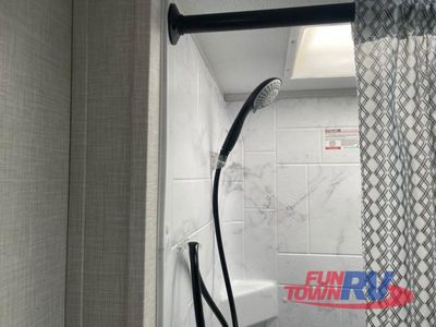 2025 Venture RV Stratus - Photo 39