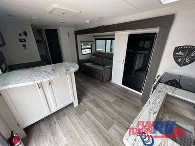 2025 Venture RV Stratus - Photo 25