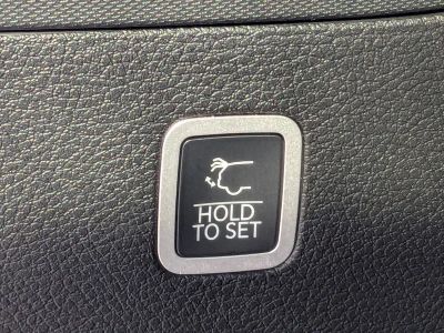 2026 Jeep Grand Wagoneer — photo 13 view