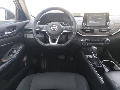 2024 Nissan Altima - Photo 17