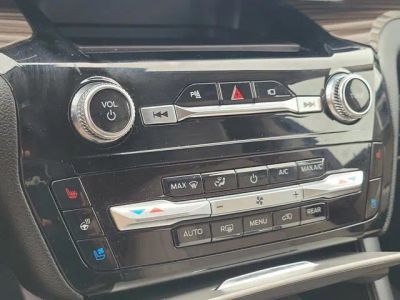 2022 Ford Explorer — photo 28 view