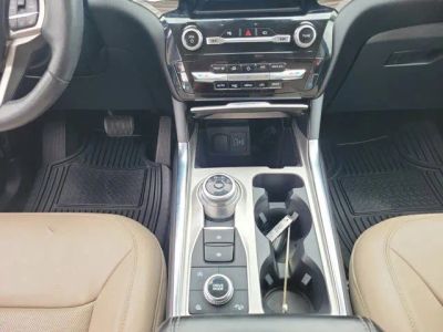 2022 Ford Explorer — photo 21 view