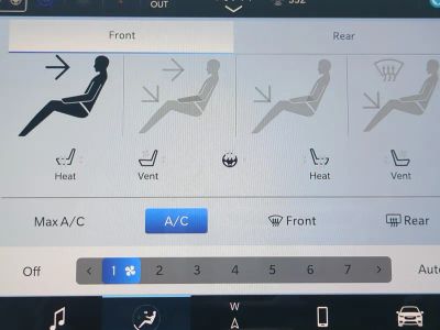 2026 Chrysler Pacifica — photo 26 view