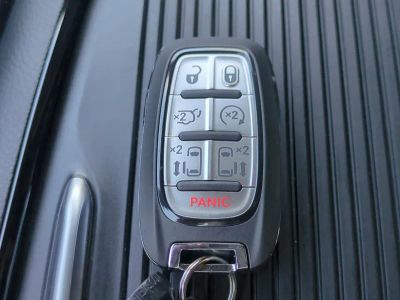 2026 Chrysler Pacifica — photo 33 view