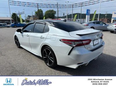 2019 Toyota Camry — detail view