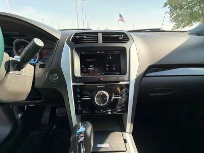 2015 Ford Explorer - Photo 27