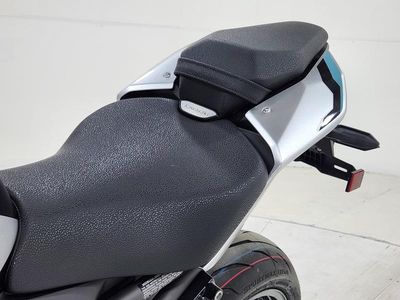 2025 Kawasaki Z900 ABS Galaxy Silver/Metallic Spark Black - Photo 15