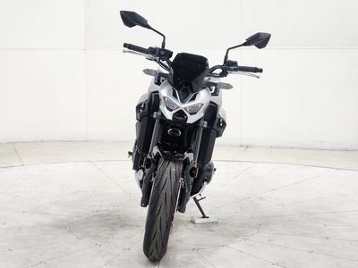 2025 Kawasaki Z900 ABS Galaxy Silver/Metallic Spark Black - Photo 2
