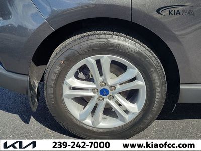 2020 Ford Edge - Photo 9