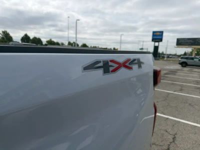 2026 Chevrolet Silverado 1500 - Photo 12