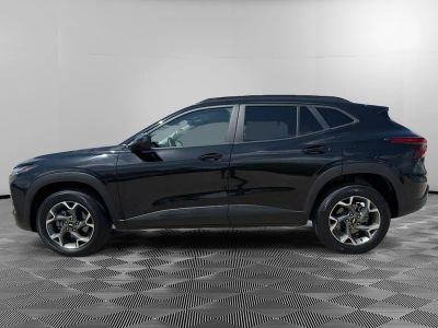 2025 Chevrolet Trax — side profile view