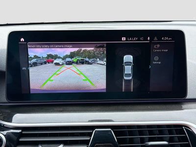 2023 BMW 5 Series — photo 32 view