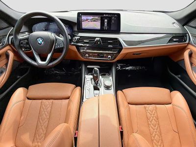 2023 BMW 5 Series — photo 15 view