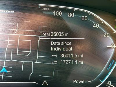 2023 BMW 5 Series — photo 40 view