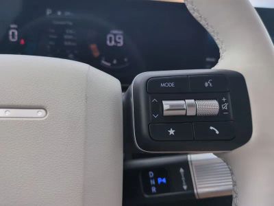2026 Hyundai SANTA FE — photo 32 view