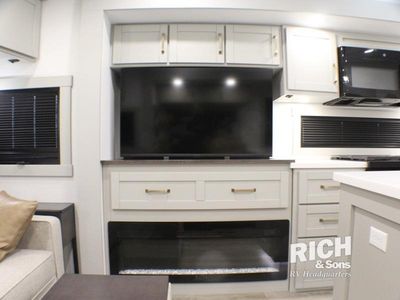 2026 Brinkley Model Z - Photo 12