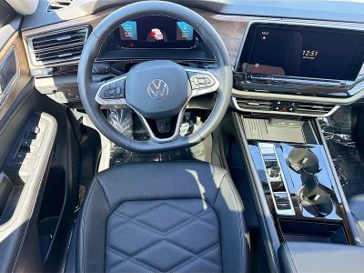 2026 Volkswagen Atlas — photo 16 view