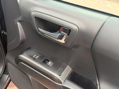 2023 Toyota Tacoma - Photo 21