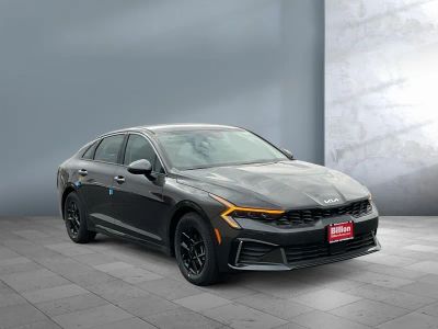 2026 Kia K5 — photo 8 view