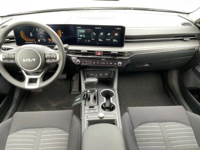 2026 Kia K5 — photo 12 view