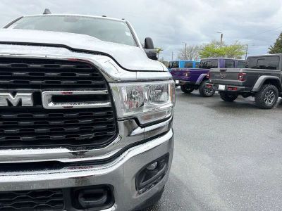 2023 Ram 2500 — photo 9 view