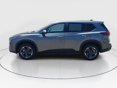 2025 Nissan Rogue - Photo 4