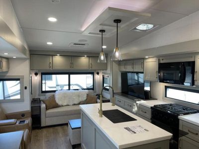 2026 Brinkley Model Z - Photo 26
