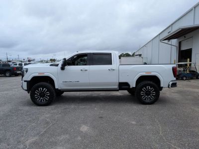 2024 GMC Sierra 2500HD - Photo 2