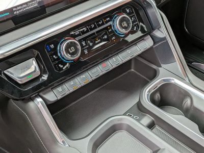 2024 GMC Sierra 2500HD - Photo 16