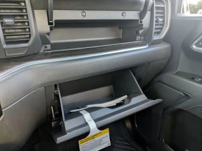 2025 Chevrolet Silverado 1500 — photo 27 view