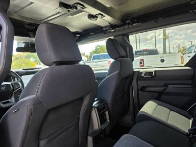 2025 Ford Bronco — photo 19 view