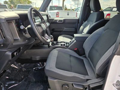 2025 Ford Bronco — photo 22 view