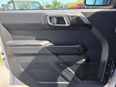 2025 Ford Bronco — photo 24 view