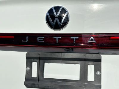 2026 Volkswagen Jetta — photo 11 view