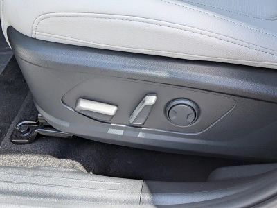 2026 Hyundai TUCSON HYBRID — photo 20 view