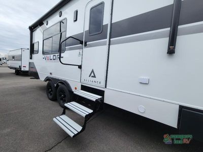 2026 Alliance RV Valor All-Access - Photo 11